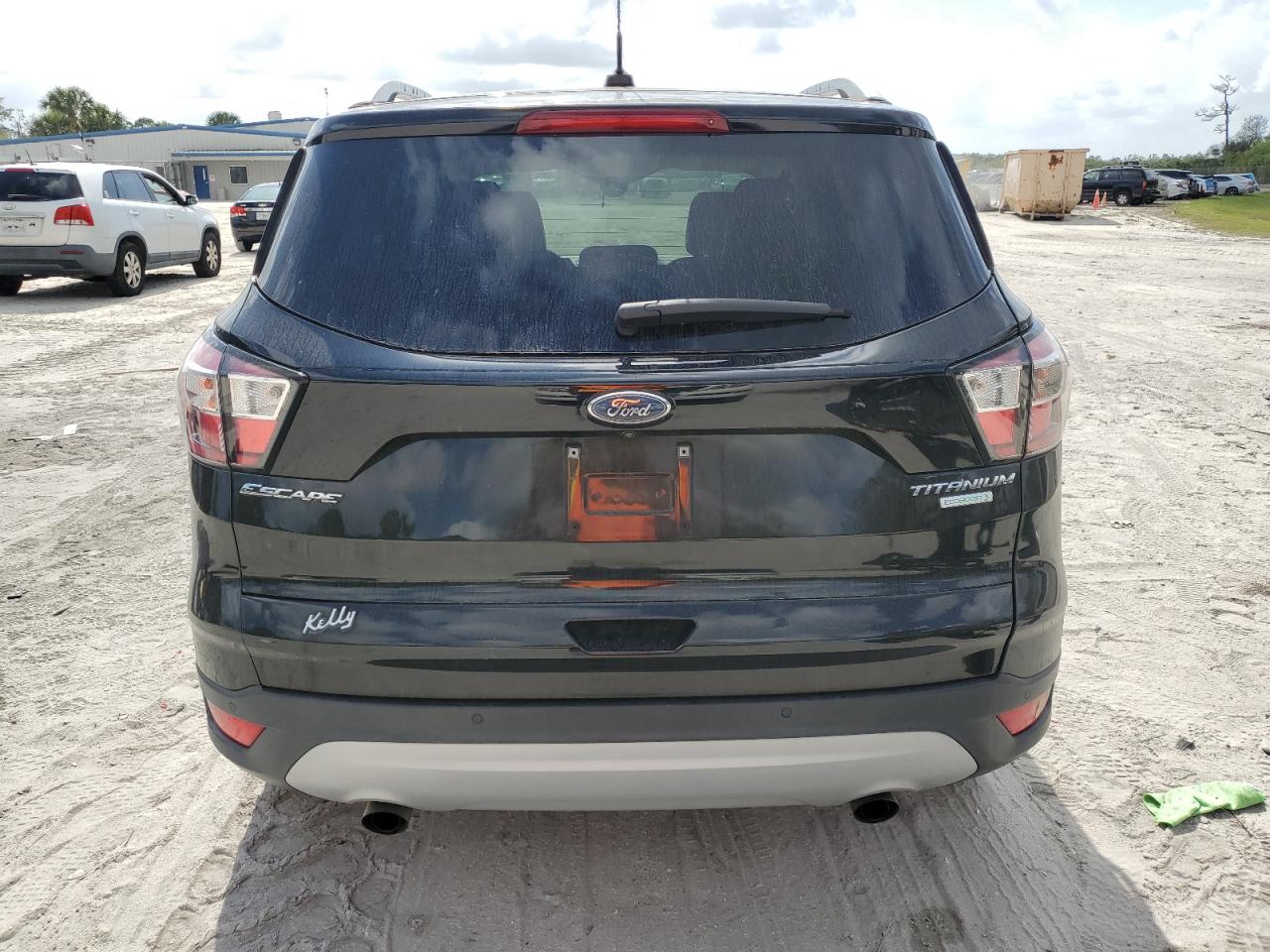 2017 Ford Escape VIN 1FMCU0JD6HUD72977 Copart auction photo, front end / minor dent/scratches damage thumbnail 6
