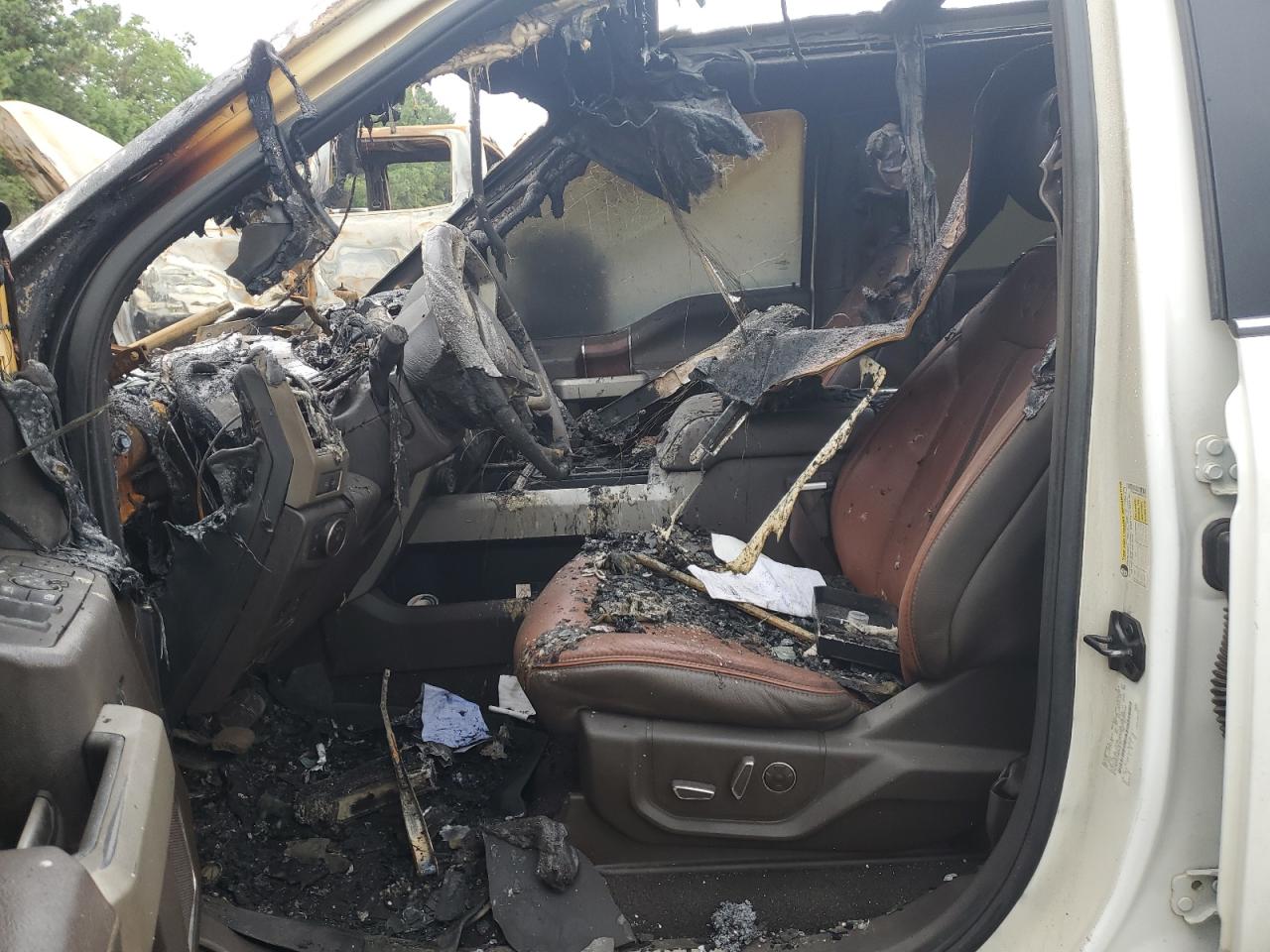2021 Ford F350 VIN 1FT8W3DT5MED82753 Copart auction photo, burn damage thumbnail 7