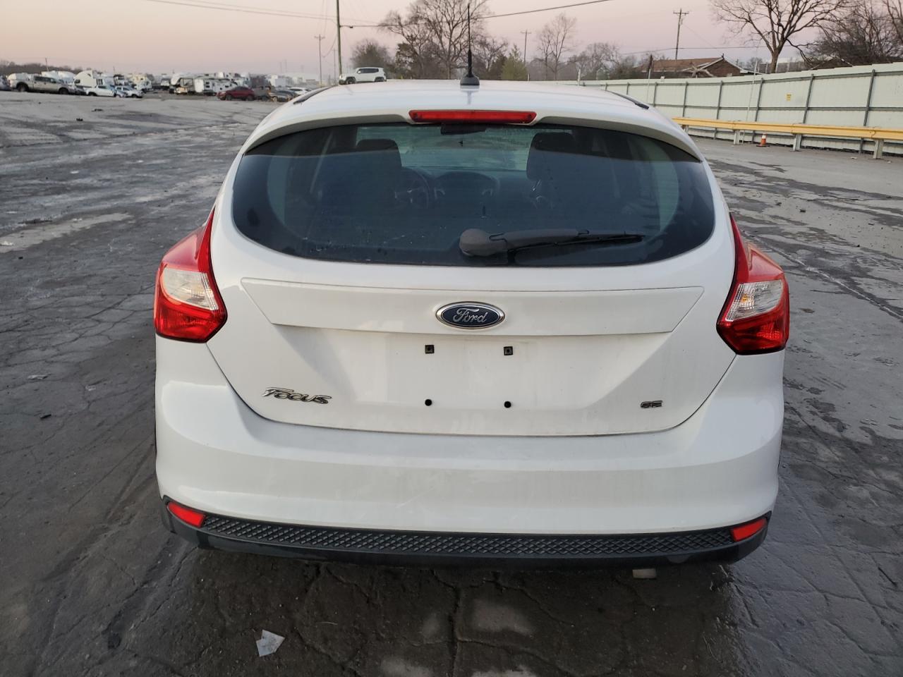 2012 Ford Focus VIN 1FAHP3K26CL308507 Copart auction photo, front end damage thumbnail 6