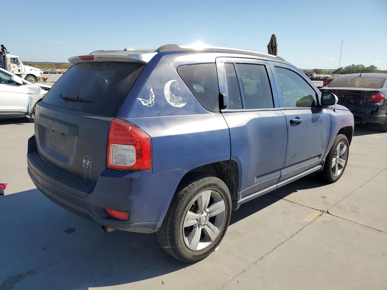 2011 Jeep Compass VIN 1J4NT1FA0BD155690 Copart auction photo, rear end damage thumbnail 3
