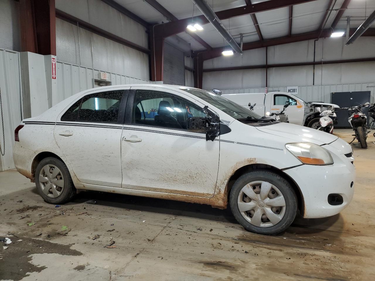 2008 Toyota Yaris VIN JTDBT923981259720 Copart auction photo, front end / side damage thumbnail 4