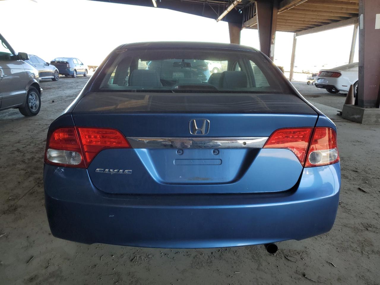 2009 Honda Civic VIN 19XFA16579E033730 Copart auction photo, side / front end damage thumbnail 6