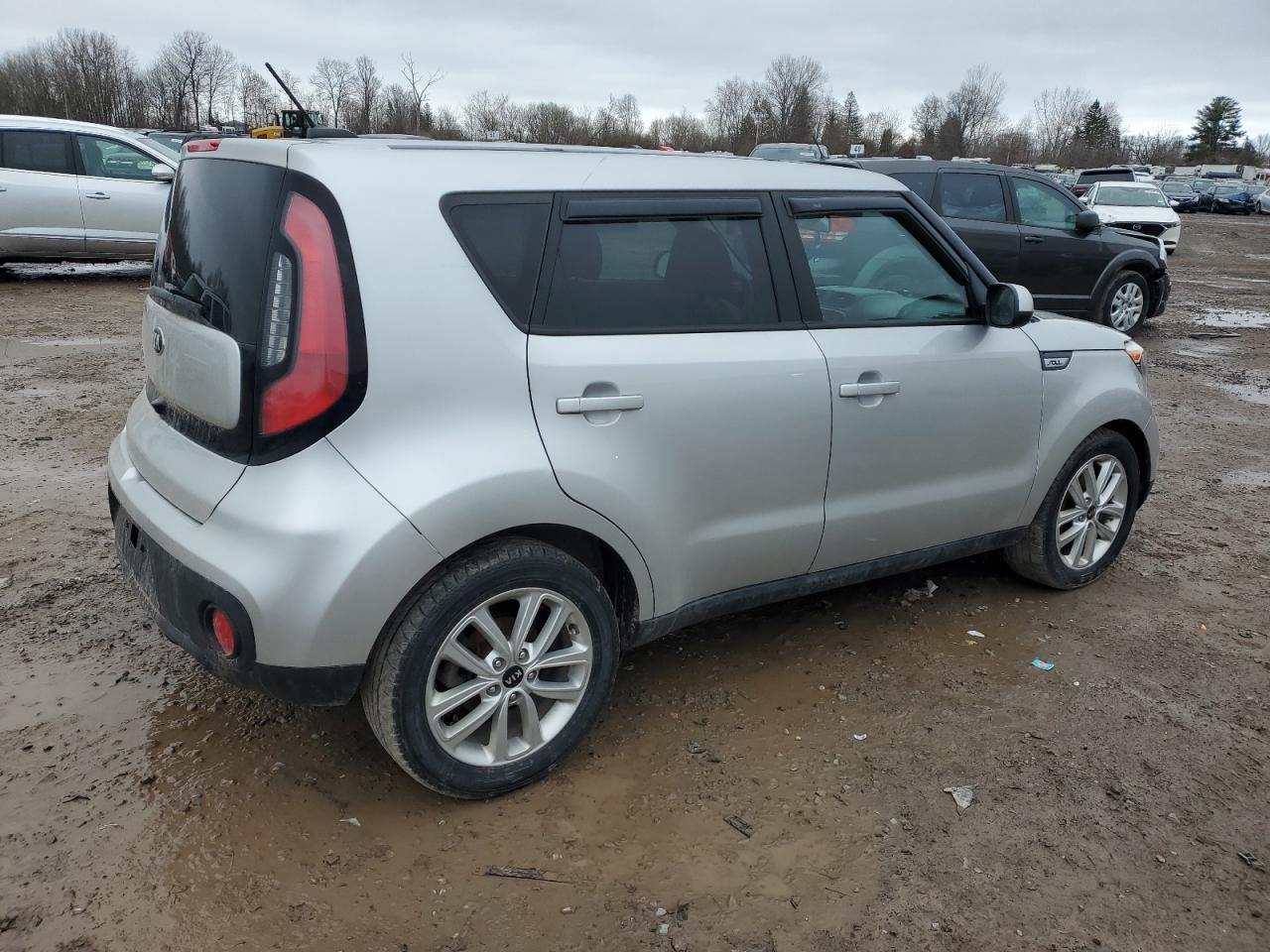 2017 KIA Soul VIN KNDJP3A56H7415032 Copart auction photo, front end damage thumbnail 3