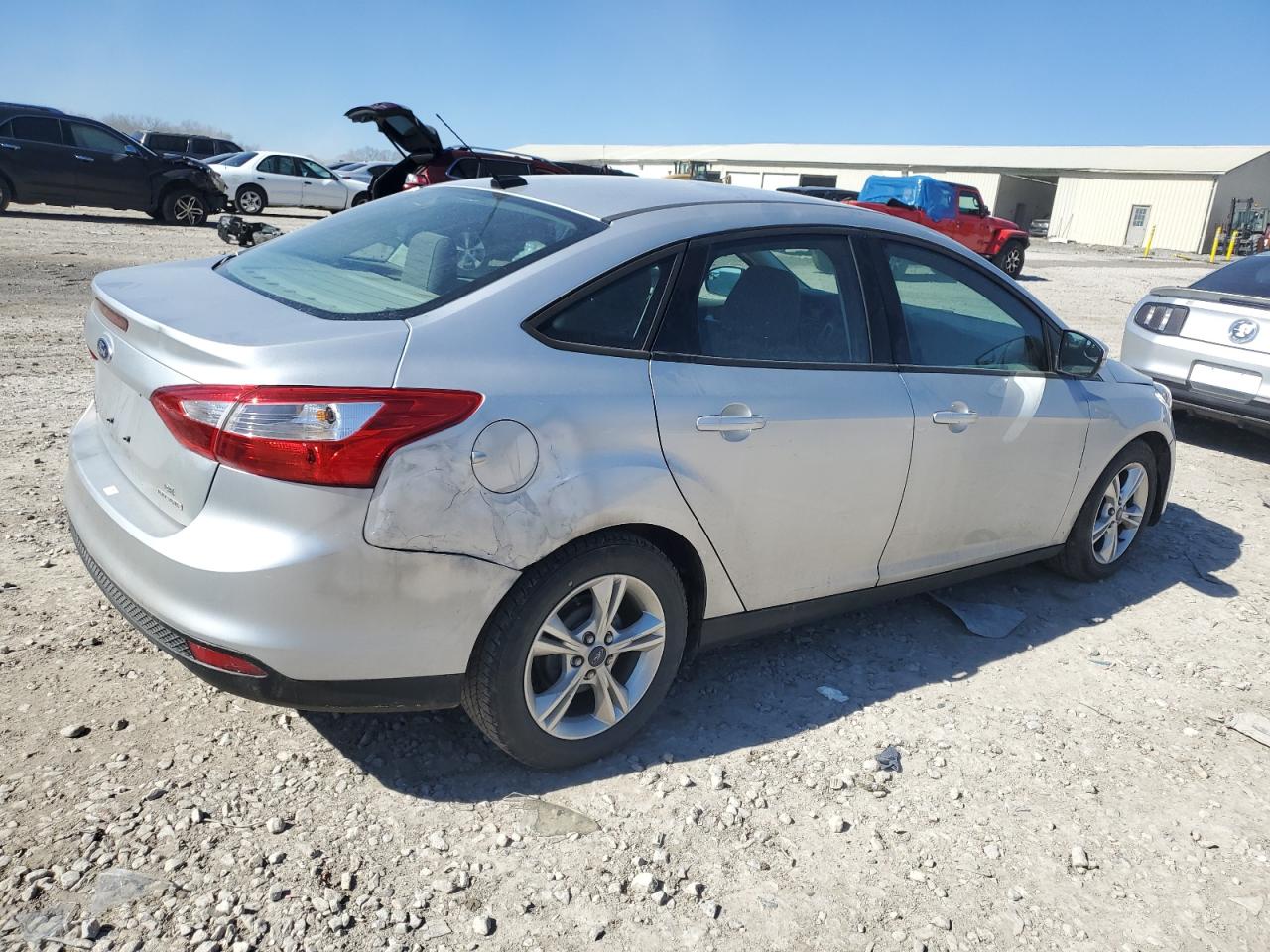 2014 Ford Focus VIN 1FADP3F2XEL189775 Copart auction photo, all over damage thumbnail 3