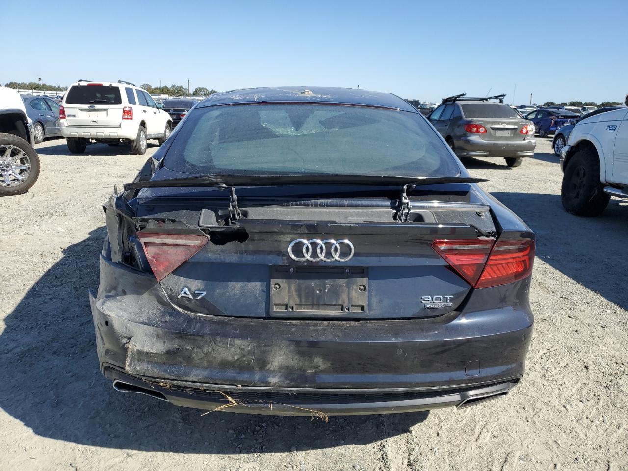 2018 Audi A7 VIN WAUW3AFC4JN062561 Copart auction photo, rollover damage thumbnail 6
