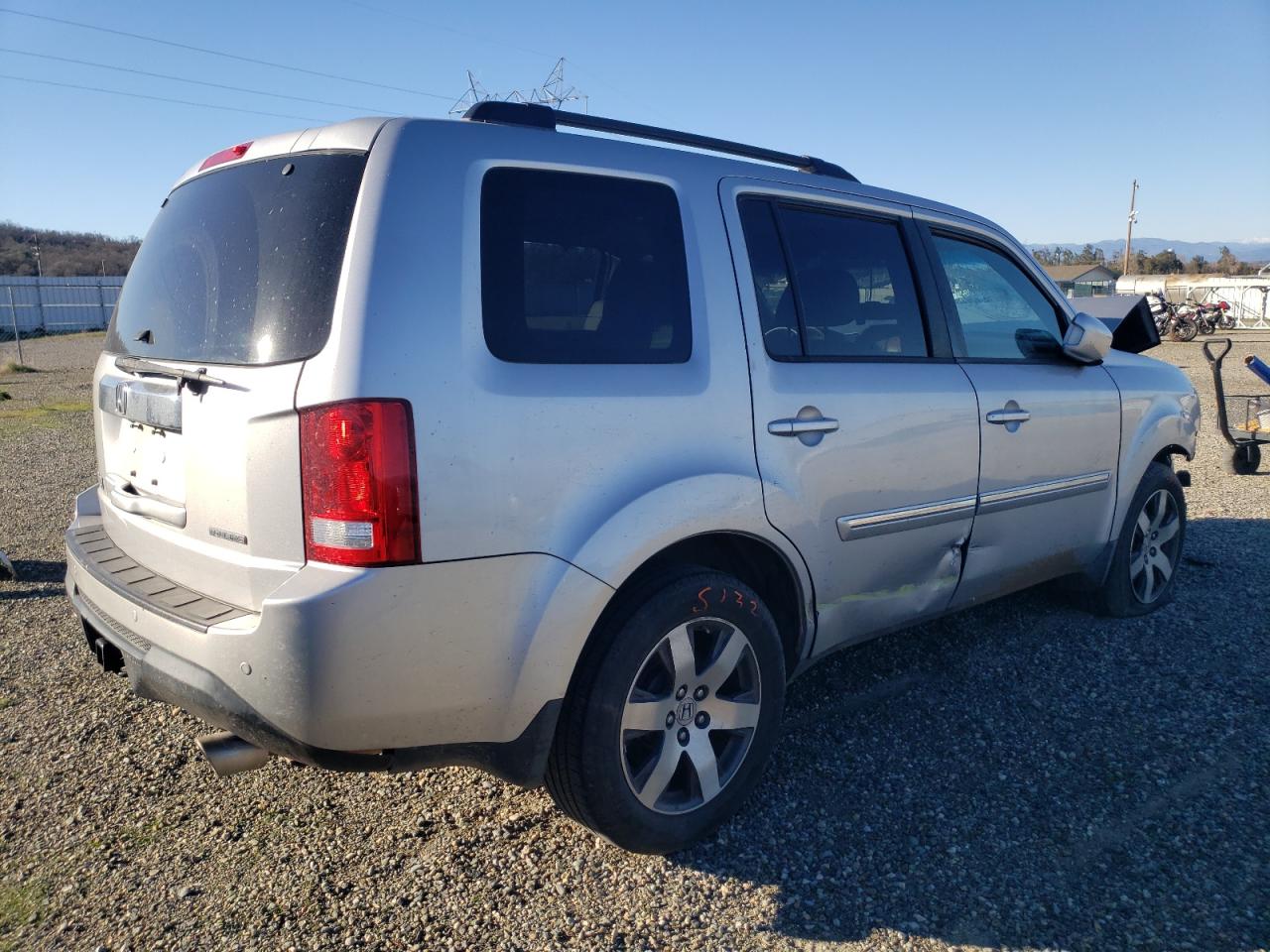 2012 Honda Pilot VIN 5FNYF3H96CB019700 Copart auction photo, front end / side damage thumbnail 3