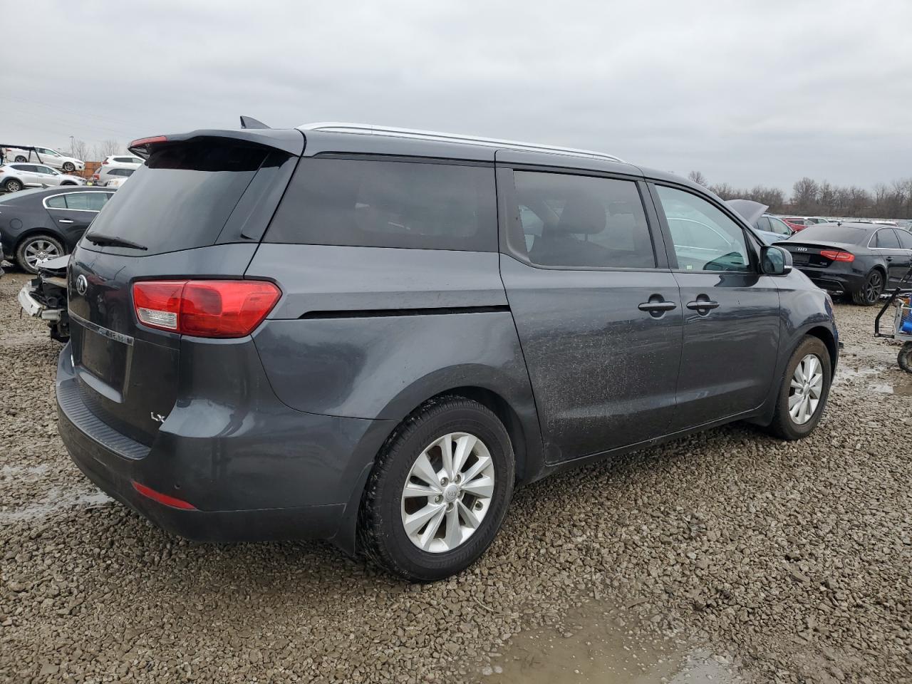 2016 KIA Sedona VIN KNDMB5C18G6183927 Copart auction photo, mechanical / front end damage thumbnail 3
