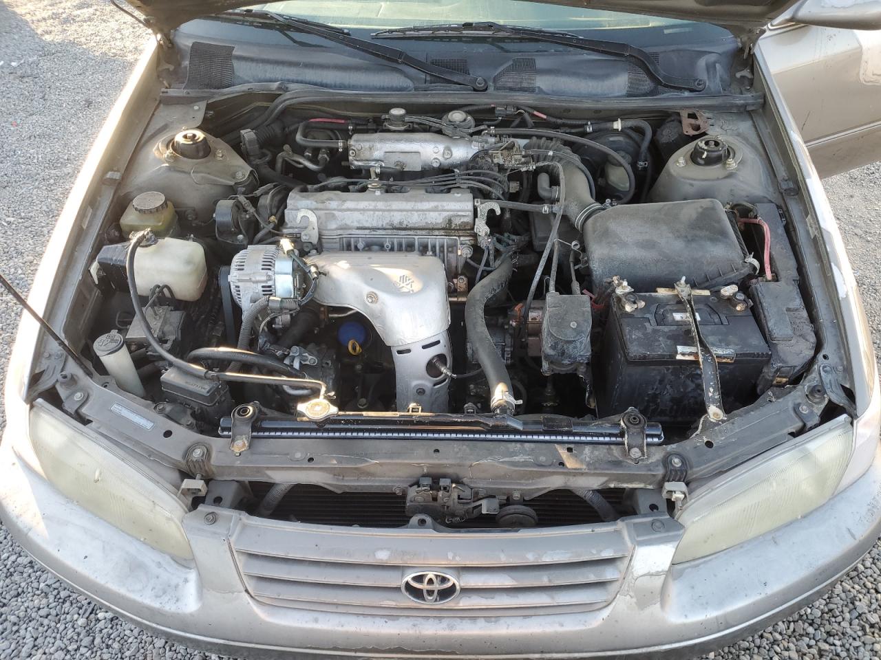 1998 Toyota Camry VIN JT2BG22K5W0119856 Copart auction photo, all over damage thumbnail 11