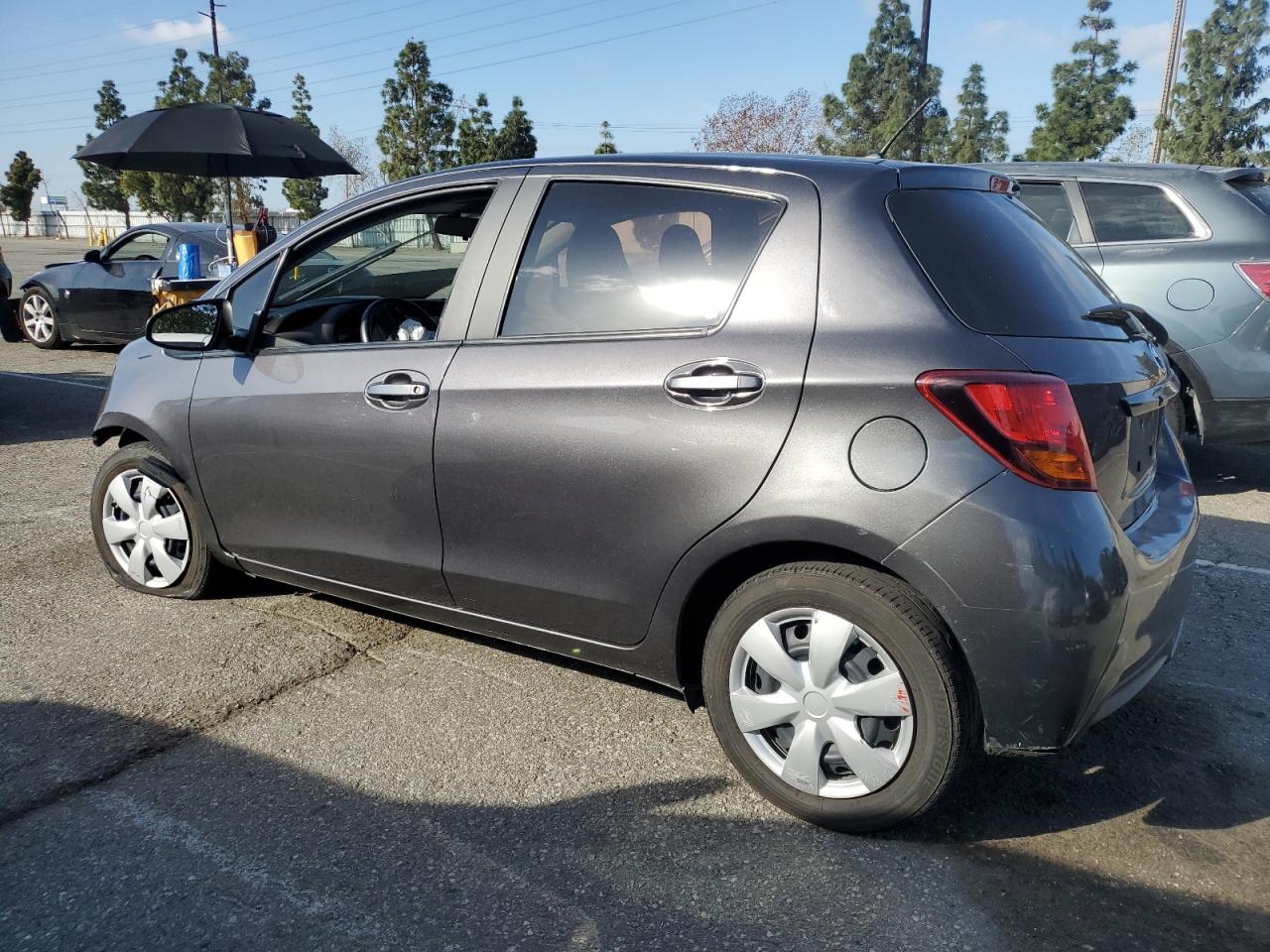 2015 Toyota Yaris VIN VNKKTUD33FA039266 Copart auction photo, front end damage thumbnail 2