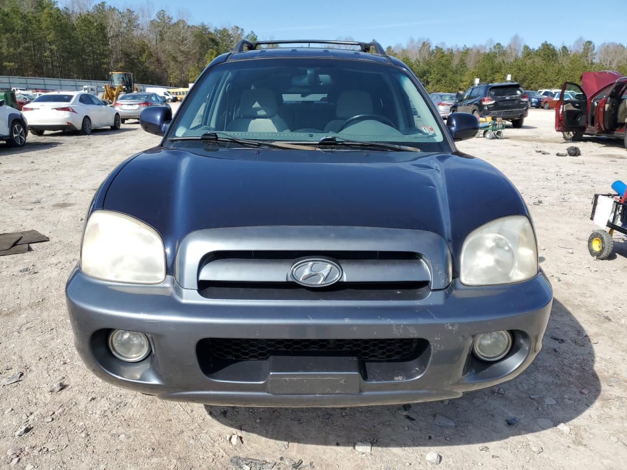 2005 Hyundai Santa Fe VIN KM8SC13D55U952217 Copart auction photo, rear end / undercarriage damage thumbnail 5
