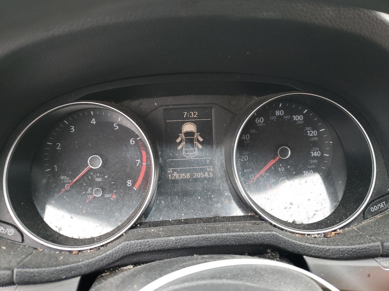 2017 Volkswagen Passat VIN 1VWAT7A30HC008605 Copart auction photo, front end damage thumbnail 9