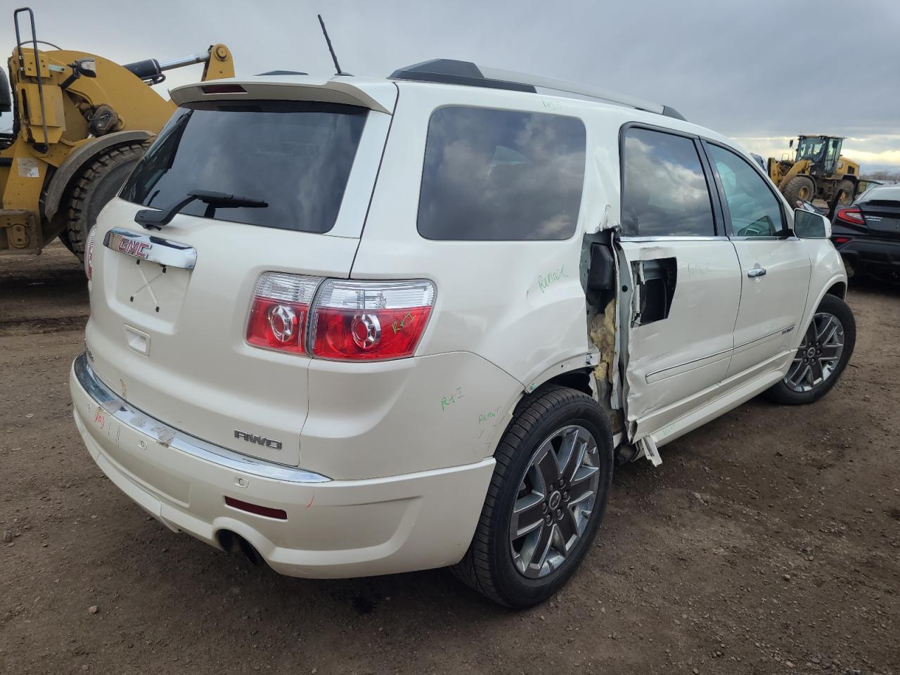 2011 GMC Acadia VIN 1GKKVTED6BJ272934 Copart auction photo, side damage thumbnail 3
