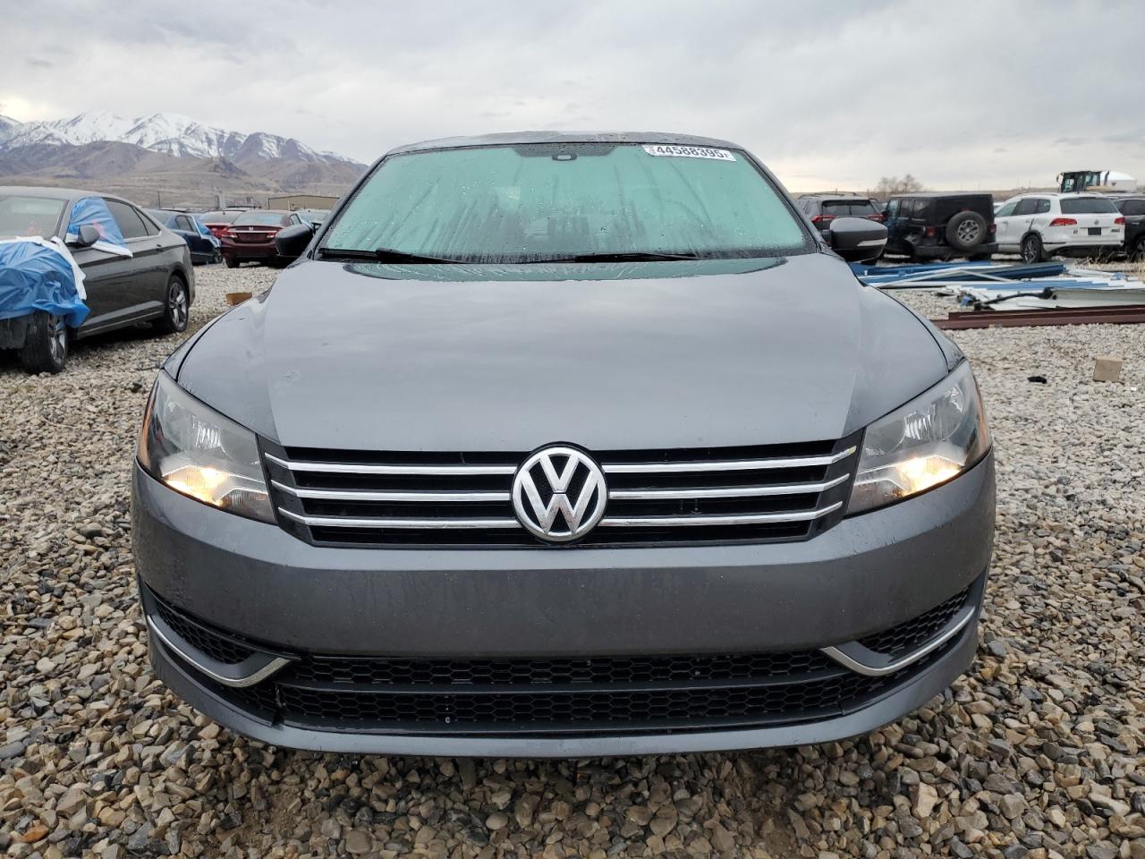 2015 Volkswagen Passat VIN 1VWAT7A30FC097718 Copart auction photo, side damage thumbnail 5