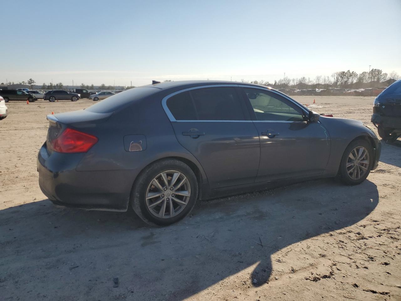 2012 Infiniti G VIN JN1CV6AP7CM932046 Copart auction photo, front end / minor dent/scratches damage thumbnail 3