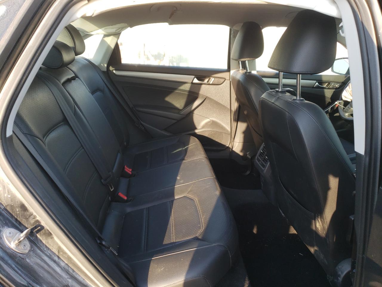 2014 Volkswagen Passat VIN 1VWBN7A33EC099041 Copart auction photo, front end damage thumbnail 10