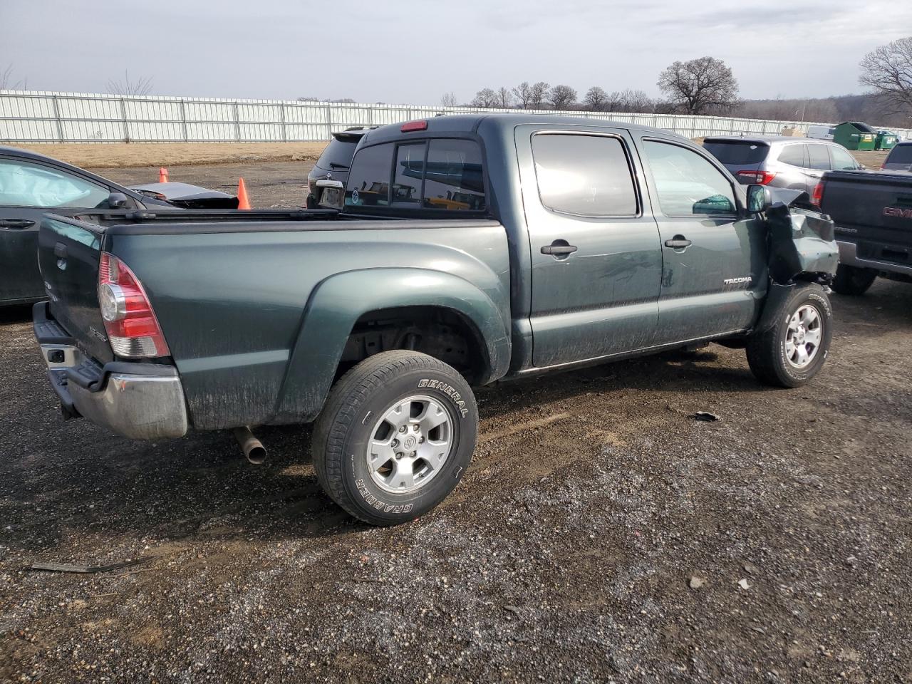 2010 Toyota Tacoma VIN 3TMLU4EN2AM053584 Copart auction photo, front end damage thumbnail 3