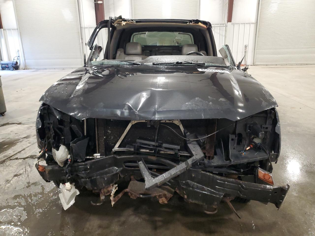 2005 Chevrolet Avalanche VIN 3GNEK12Z75G117781 Copart auction photo, all over damage thumbnail 5