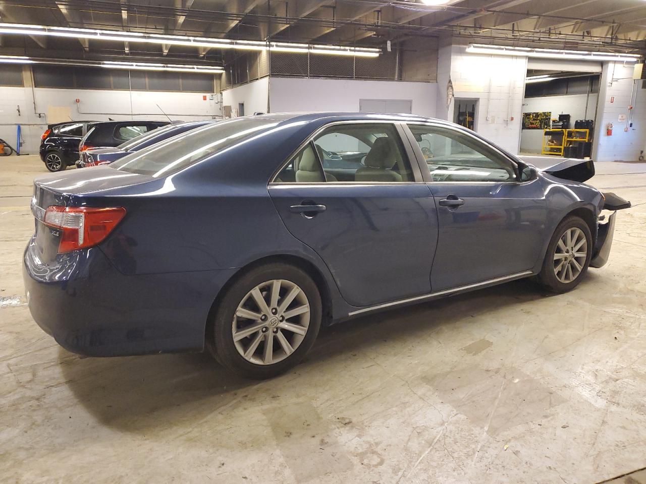 2014 Toyota Camry VIN 4T4BF1FK5ER378693 Copart auction photo, front end damage thumbnail 3