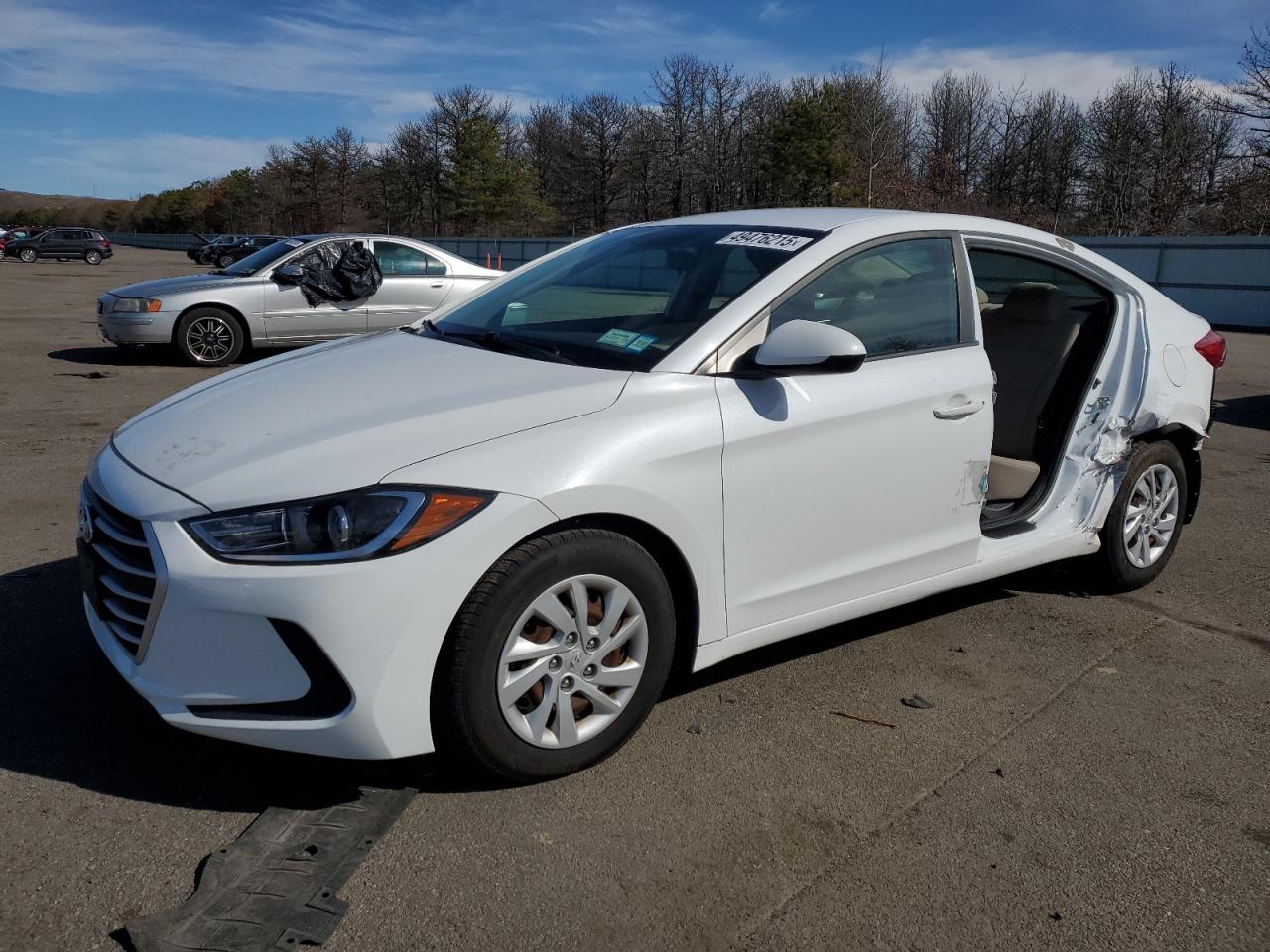 2018 Hyundai Elantra VIN 5NPD74LF4JH390321
