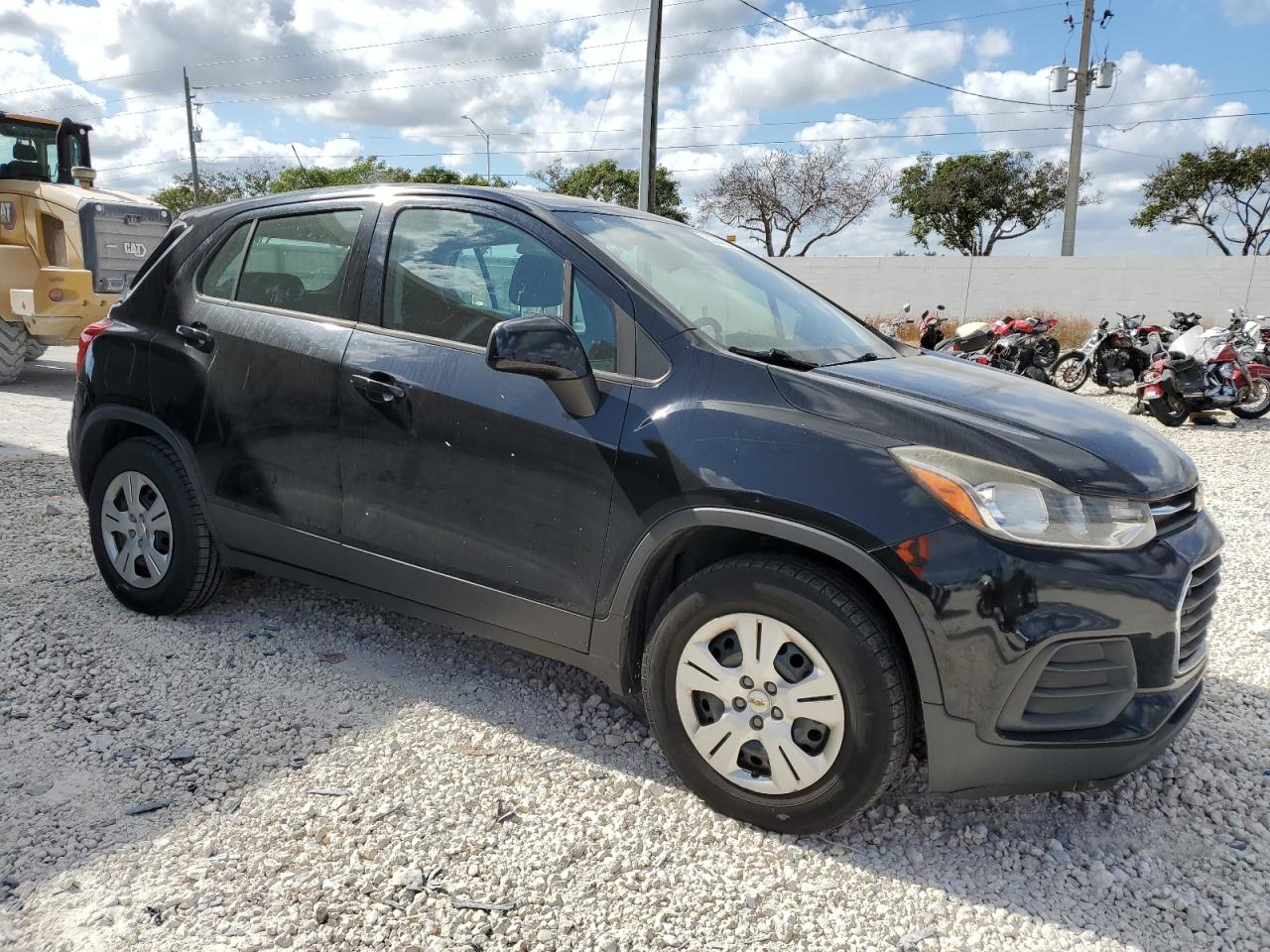 2017 Chevrolet Trax VIN 3GNCJKSB9HL260942 Copart auction photo, mechanical damage thumbnail 4
