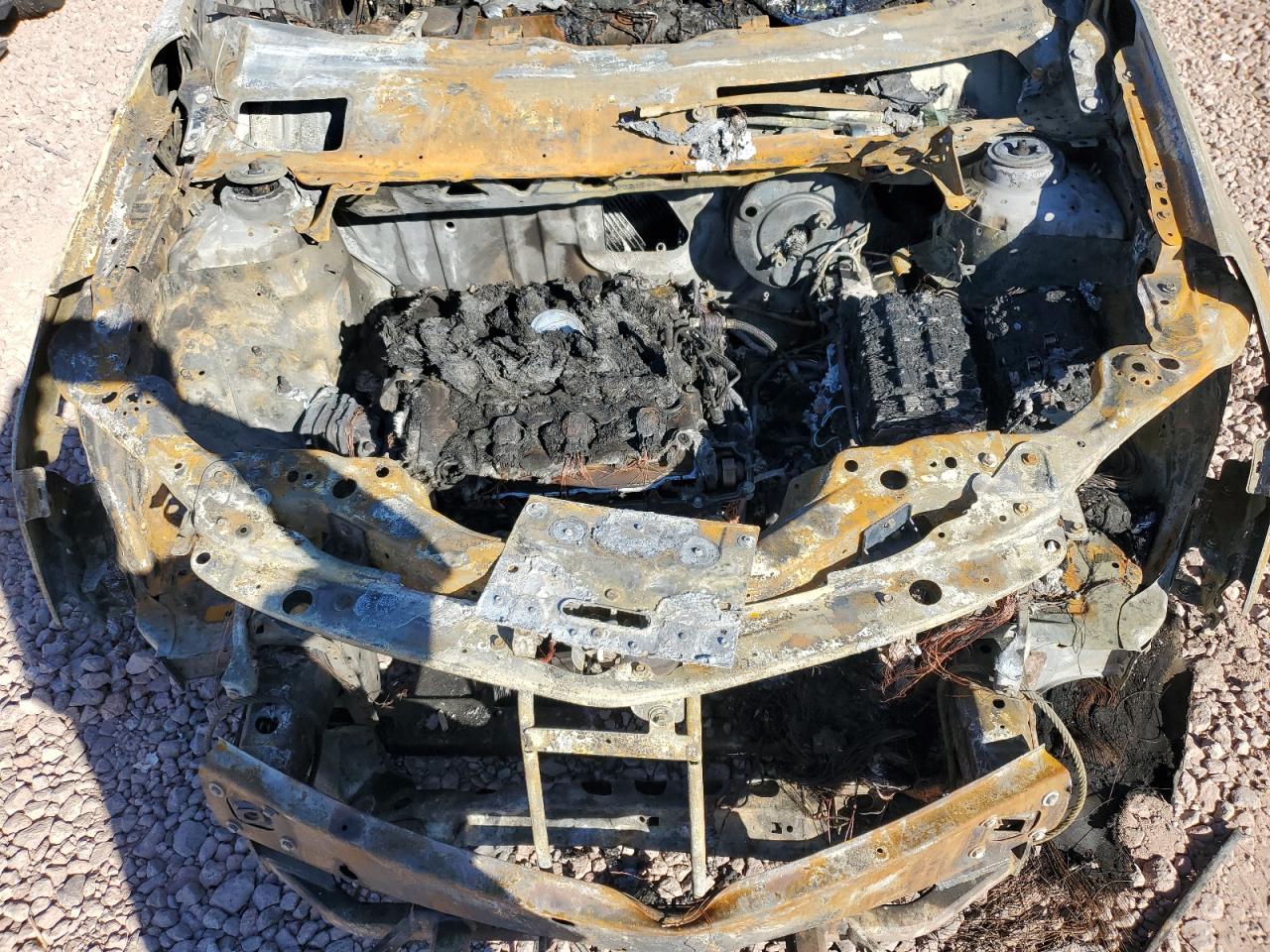 2010 Cadillac SRX VIN 3GYFNAEY3AS564133 Copart auction photo, burn damage thumbnail 12
