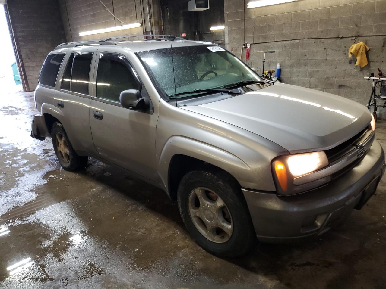 2007 Chevrolet TrailBlazer VIN 1GNDT13S872101059 Copart auction photo, rear end damage thumbnail 4