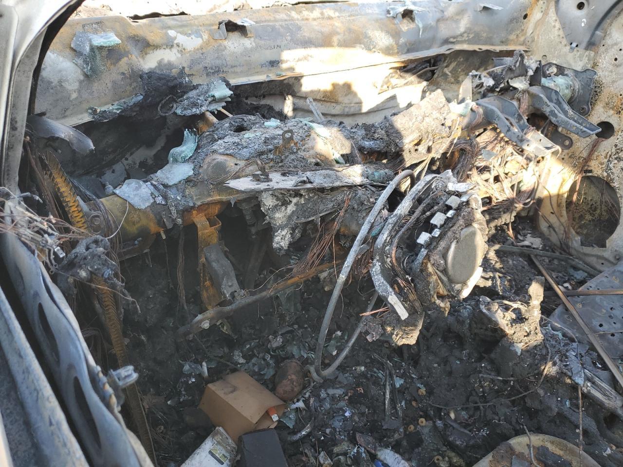 2019 Chevrolet Equinox VIN 2GNAXPEX6K6187079 Copart auction photo, burn damage thumbnail 8