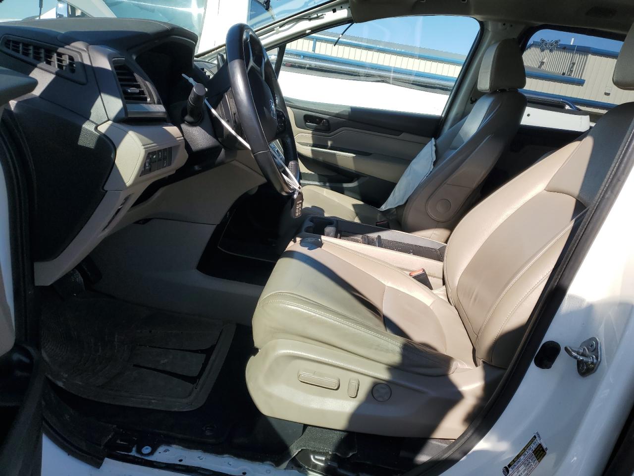 2018 Honda Odyssey VIN 5FNRL6H78JB060887 Copart auction photo, front end / side damage thumbnail 7