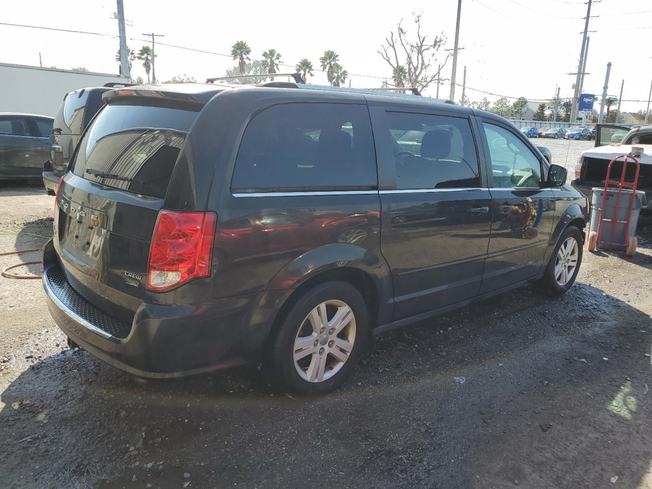 2012 Dodge Caravan VIN 2C4RDGDG5CR215637 Copart auction photo, front end damage thumbnail 3