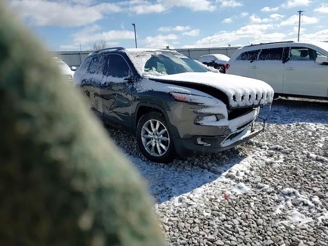 2017 Jeep Grand Cherokee VIN 1C4PJMDB7HW520087 Copart auction photo, front end / side damage thumbnail 11