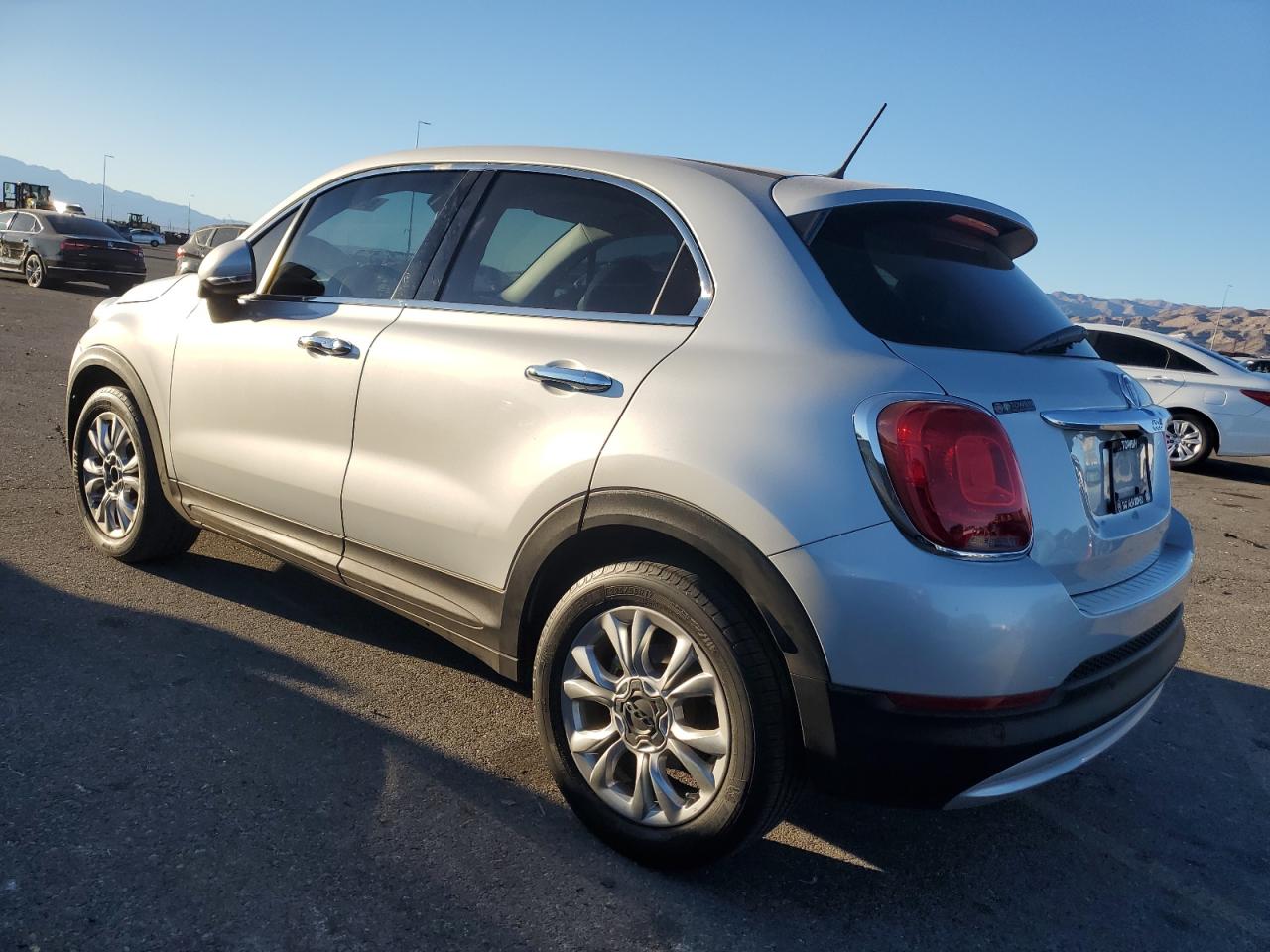 2016 Fiat 500 VIN ZFBCFXDT2GP354521 Copart auction photo, minor dent/scratches damage thumbnail 2