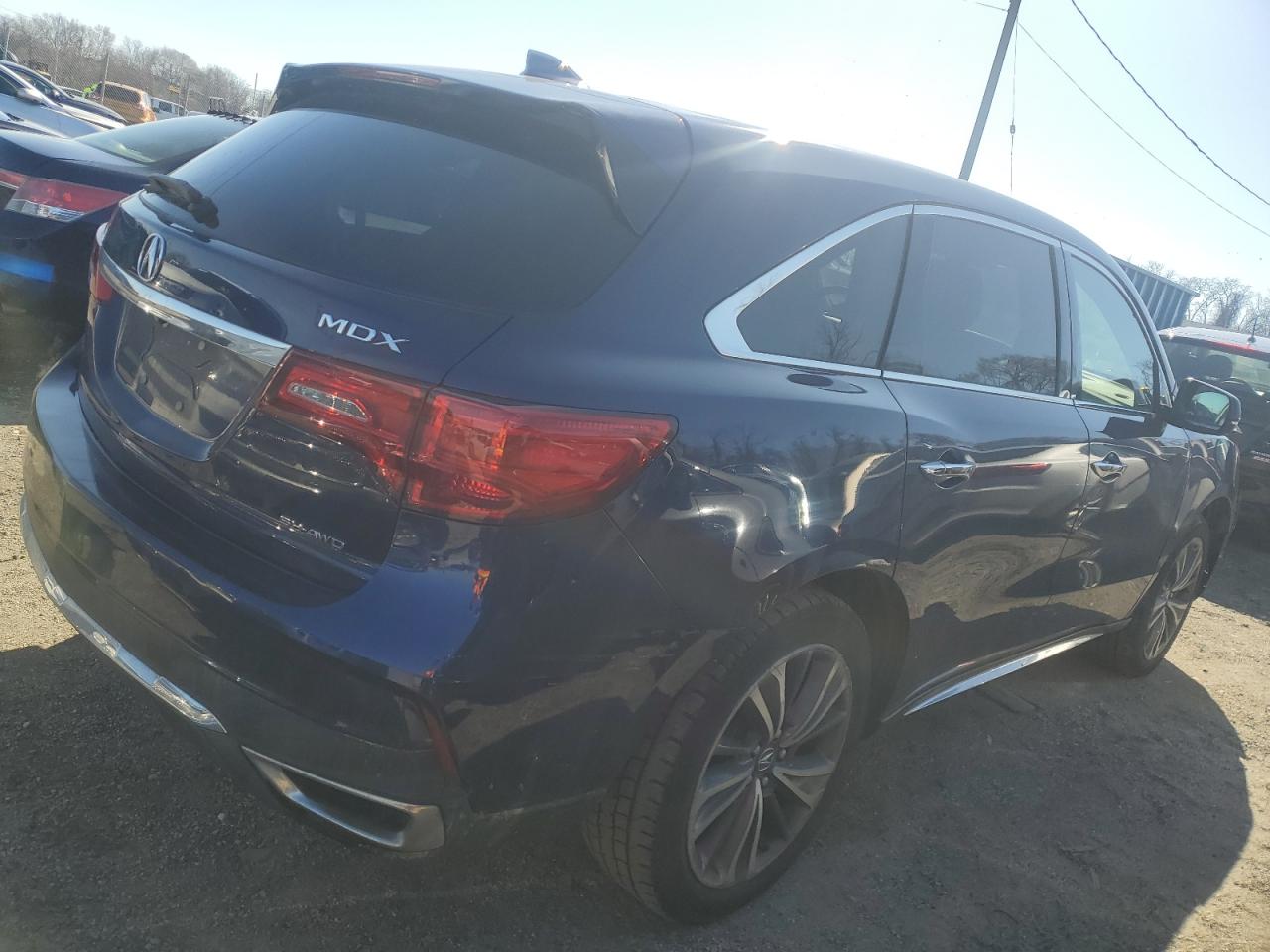 2019 Acura MDX VIN 5J8YD4H54KL033987 Copart auction photo, front end / minor dent/scratches damage thumbnail 3
