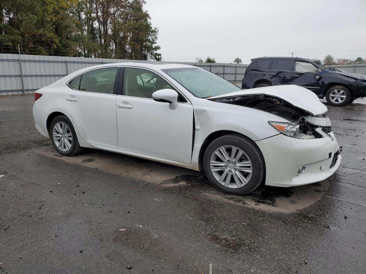 2014 Lexus ES VIN JTHBK1GG6E2146733 Copart auction photo, front end / side damage thumbnail 4