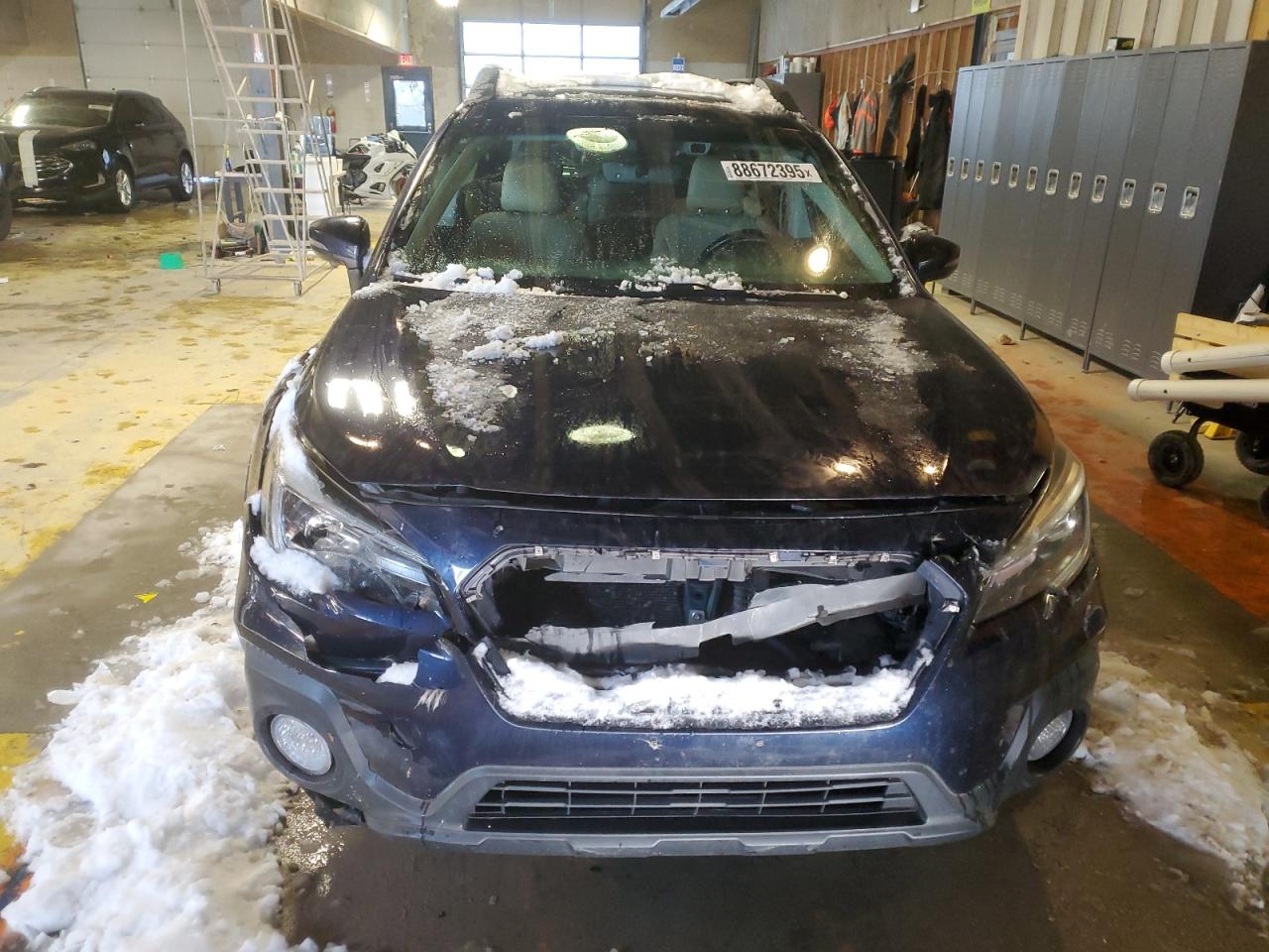 2018 Subaru Outback VIN 4S4BSANC7J3394829 Copart auction photo, front end / minor dent/scratches damage thumbnail 5
