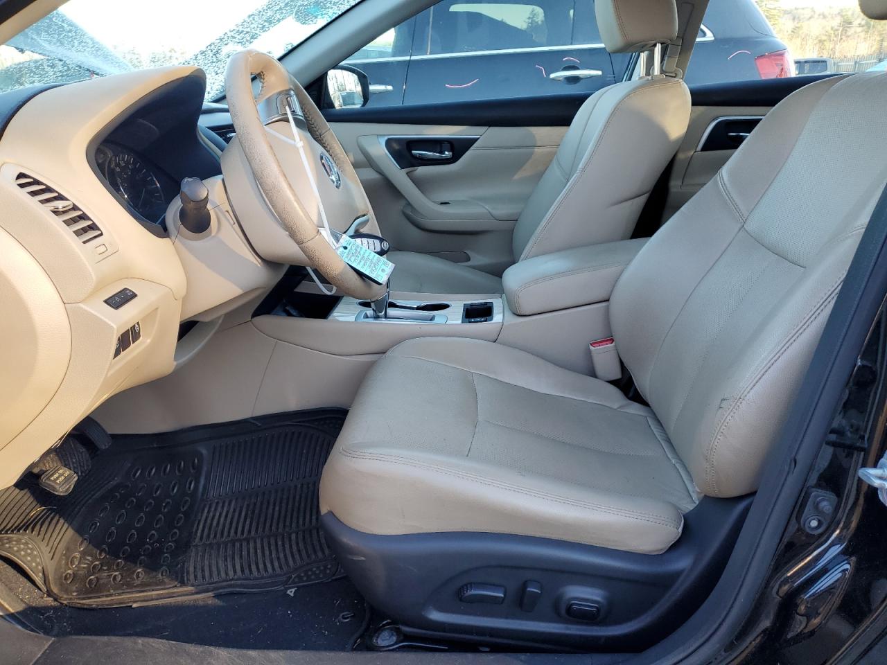 2016 Nissan Altima VIN 1N4AL3AP2GC202104 Copart auction photo, front end / minor dent/scratches damage thumbnail 7