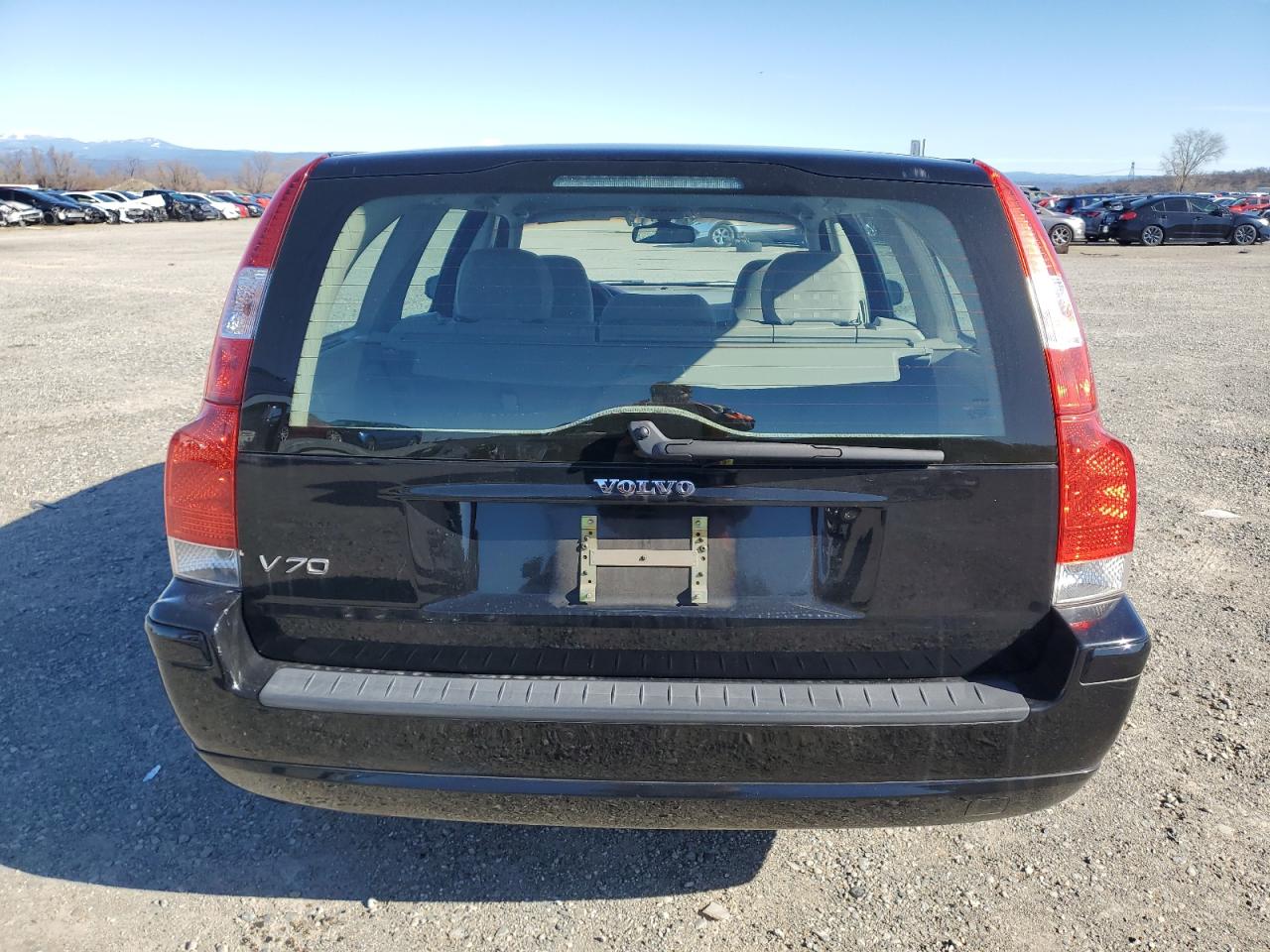 2005 Volvo V70 VIN YV1SW640X52460891 Copart auction photo, front end damage thumbnail 6