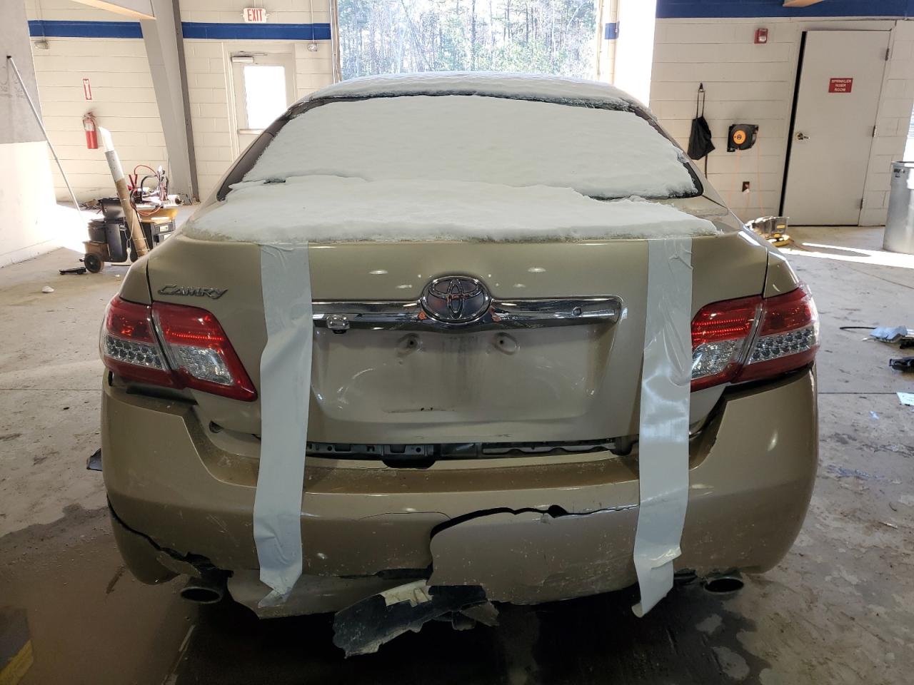 2011 Toyota Camry VIN 4T1BK3EK7BU629650 Copart auction photo, front end / rear end damage thumbnail 6