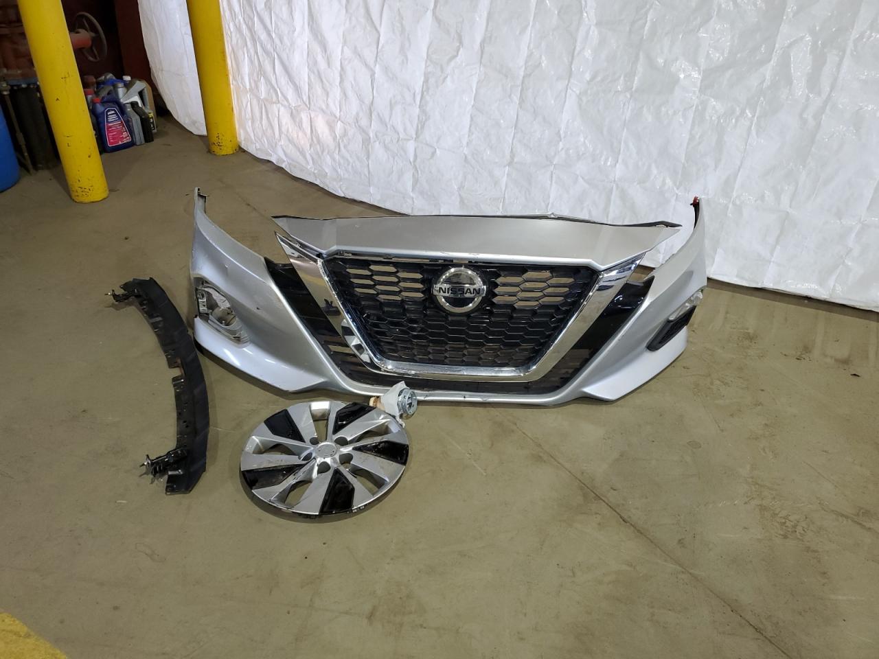 2019 Nissan Altima VIN 1N4BL4BV0KC221184 Copart auction photo, front end / minor dent/scratches damage thumbnail 12