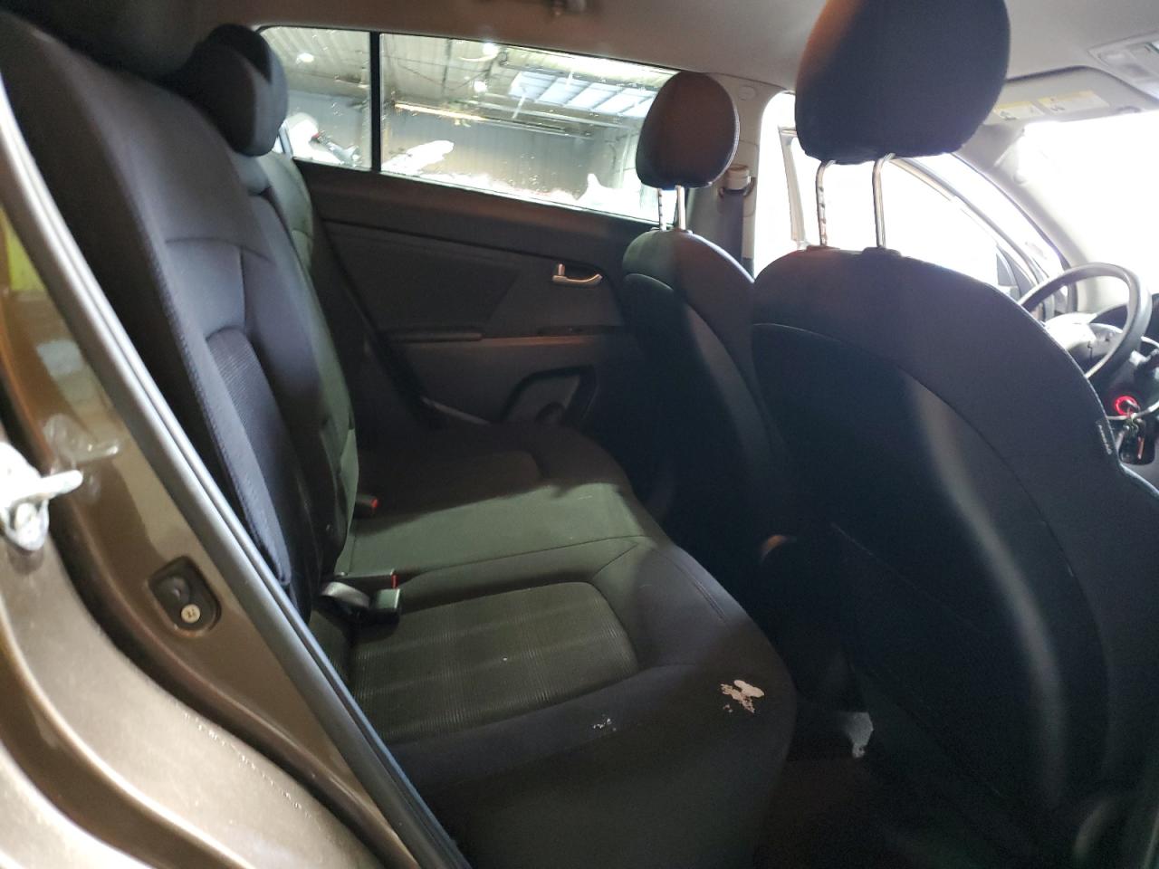 2011 KIA Sportage VIN KNDPBCA22B7090126 Copart auction photo, mechanical / minor dent/scratches damage thumbnail 11