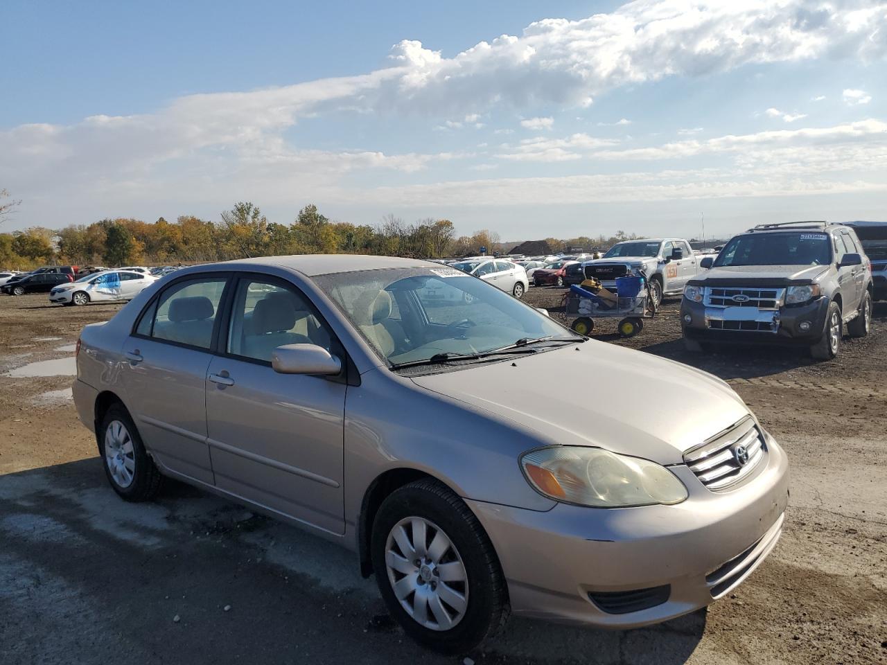 2003 Toyota Corolla VIN 1NXBR32E83Z106651 Copart auction photo, front end / side damage thumbnail 4