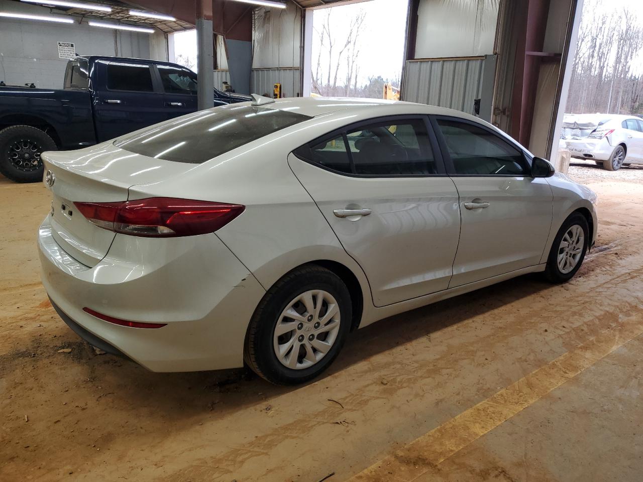 2017 Hyundai Elantra VIN 5NPD74LF5HH135817 Copart auction photo, front end / normal wear damage thumbnail 3
