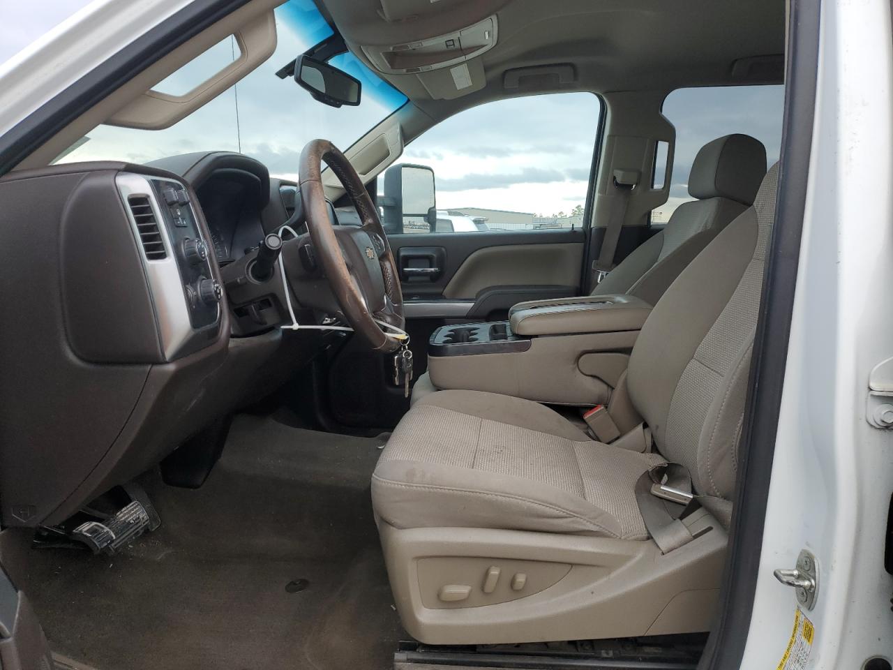 2016 Chevrolet Silverado VIN 1GC1KVEG3GF301063 Copart auction photo, rear end damage thumbnail 7