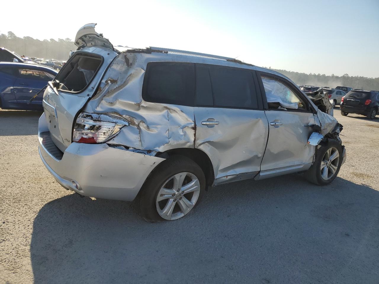 2010 Toyota Highlander VIN JTEDK3EH4A2157009 Copart auction photo, all over damage thumbnail 3