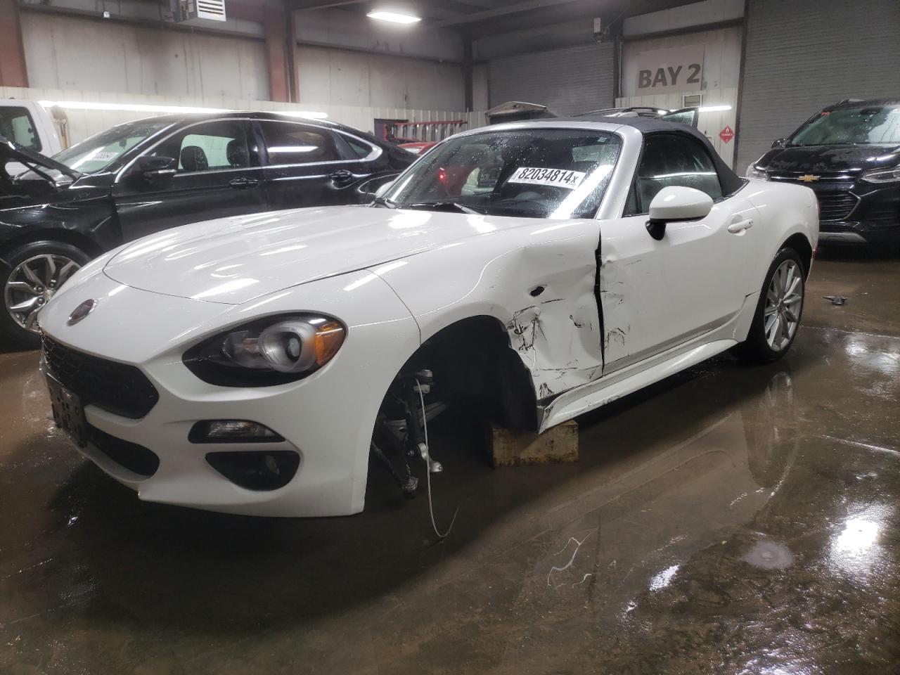 2017 Fiat 124 Spider VIN JC1NFAEK6H0111052