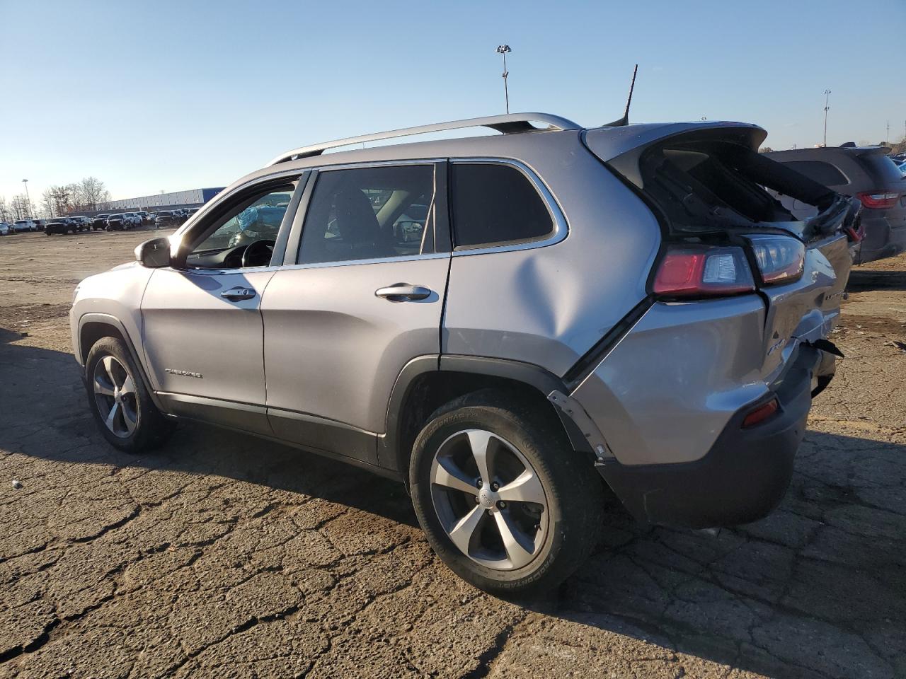 2020 Jeep Grand Cherokee VIN 1C4PJMDX7LD640925 Copart auction photo, rear end damage thumbnail 2