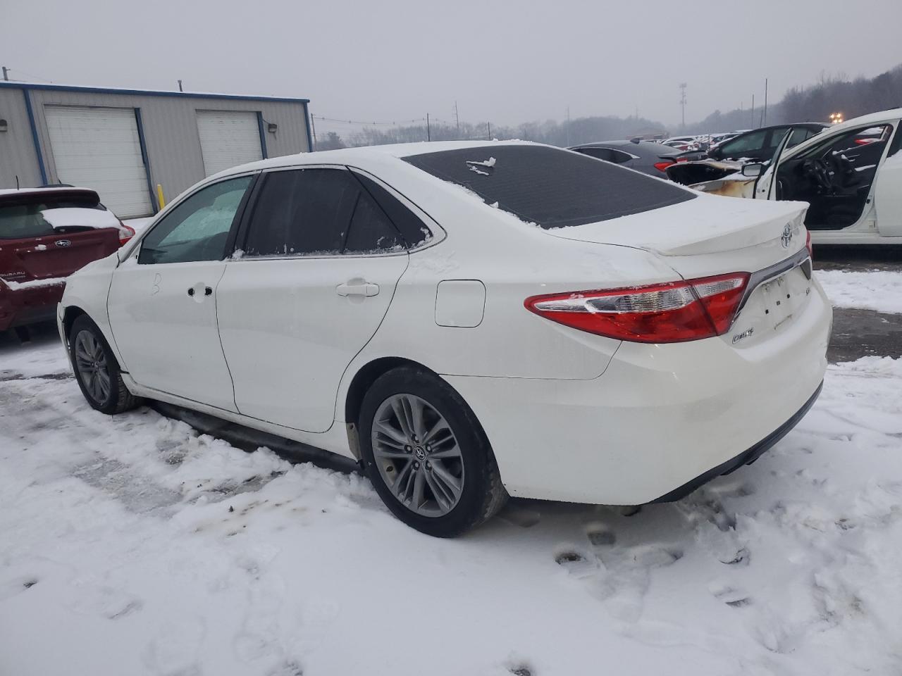 2016 Toyota Camry VIN 4T1BF1FK0GU167138 Copart auction photo, front end damage thumbnail 2