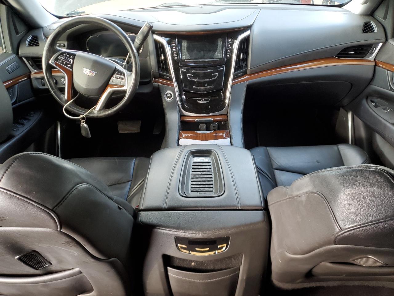 2019 Cadillac Escalade VIN 1GYS4HKJ3KR163588 Copart auction photo, all over / side damage thumbnail 8