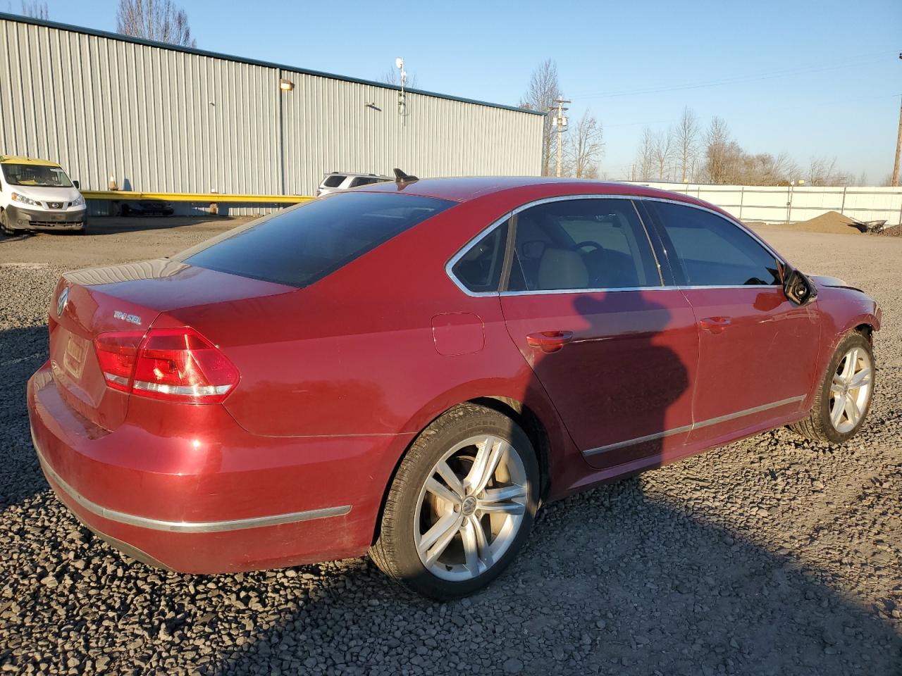 2015 Volkswagen Passat VIN 1VWCV7A31FC019404 Copart auction photo, front end / undercarriage damage thumbnail 3