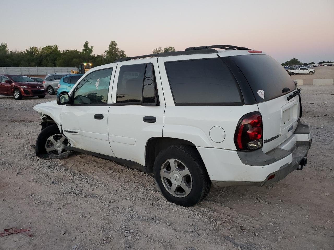 2003 Chevrolet TrailBlazer VIN 1GNDS13S332259368 Copart auction photo, all over damage thumbnail 2