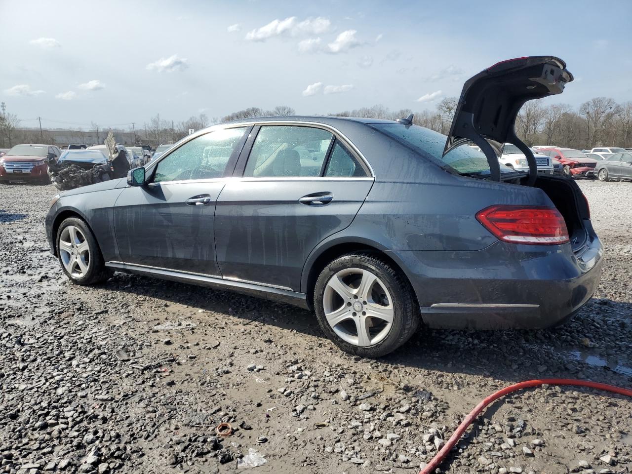 2014 Mercedes-Benz E-klasse VIN WDDHF5KB6EA964199 Copart auction photo, vandalism damage thumbnail 2